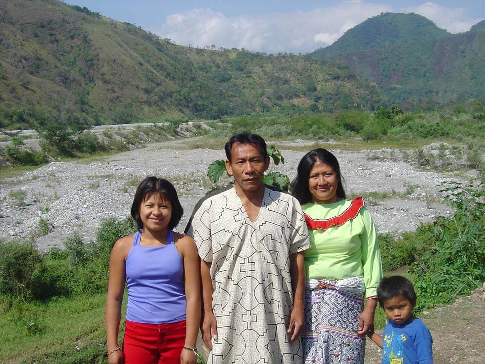 la-famille-de-lucinda-et-julio-saldac