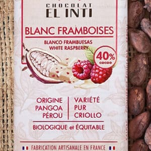 Chocolat blanc 40 % de cacao, aux framboises sans lécithine, bio.